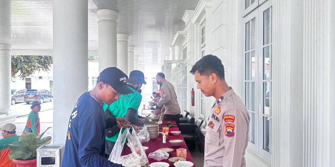 DPC FSP KEP Sampaikan Terima Kasih kepada Kapolres Karanganyar, Silaturahmi Terkait UMK/UMSK Berlangsung Hangat dan Humanis