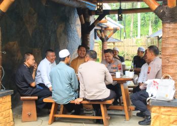 Perkuat Sinergi Kamtibmas, Kapolres Karanganyar Bersilaturahmi dengan Tokoh Agama